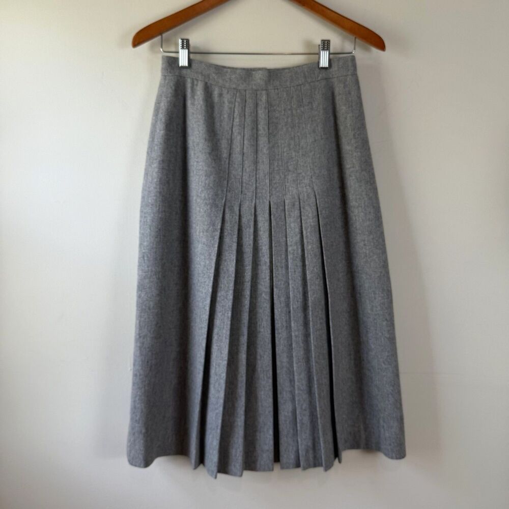 Vintage 70s 80s The Villager Gray Pleated Midi Skirt Wool Blend, ILGWU